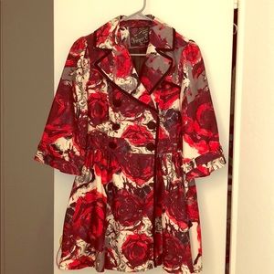 Can wear over little black dress for extra ooomph